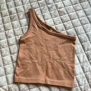 One strap tank